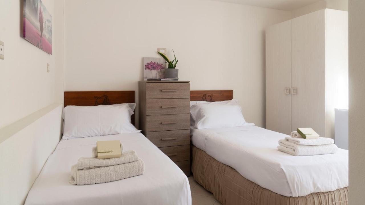 Casa Dei Lecci - Cala Gonone Apartment Luaran gambar