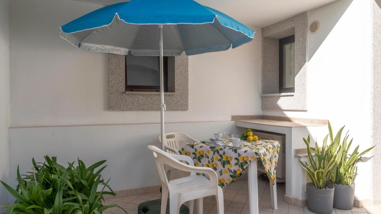 Casa Dei Lecci - Cala Gonone Apartment Luaran gambar