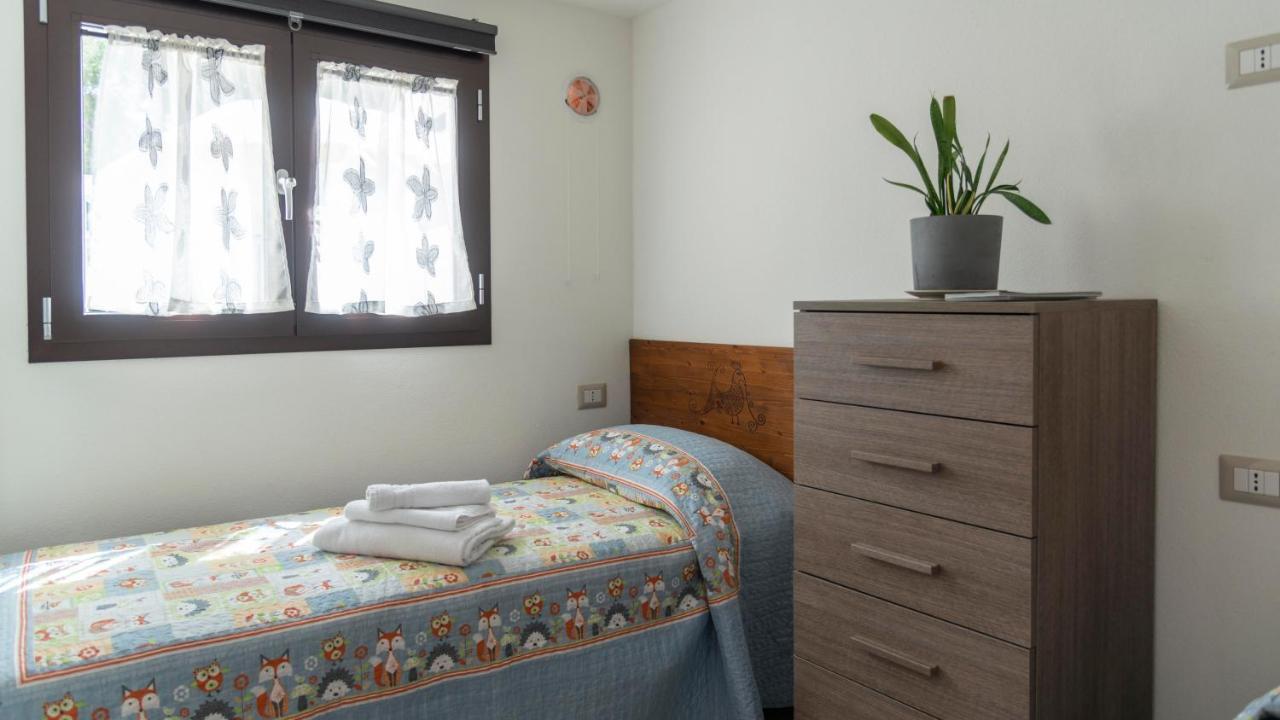 Casa Dei Lecci - Cala Gonone Apartment Luaran gambar